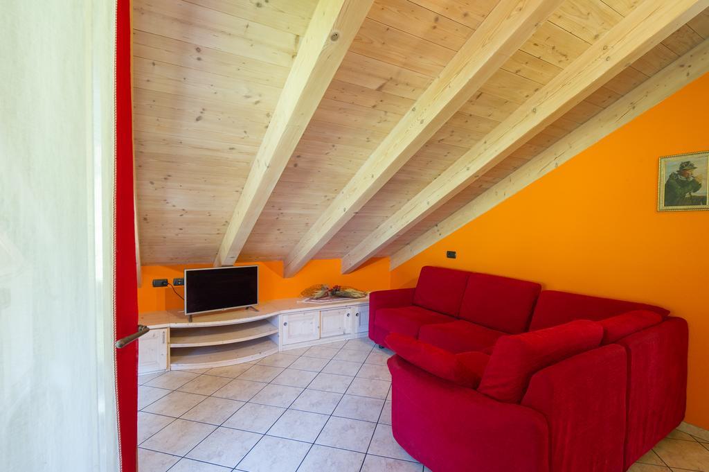 Chalet La Rugiada Бормио Экстерьер фото